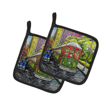 Load image into Gallery viewer, Saint Charles No. 922 Streetcar Again Pot Holders - Set of 2 Decorative Kitchen Helpers | Made in the USA