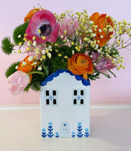 Load image into Gallery viewer, Tulip Fever Scalloped House Vase/Container