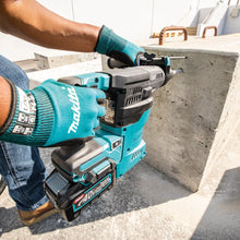 Load image into Gallery viewer, Makita GRH08M1 40V max XGT® Brushless Cordless 1‑3/16" SDS‑PLUS AVT® Rotary Hammer Kit, AFT®, AWS® Capable (4.0Ah)