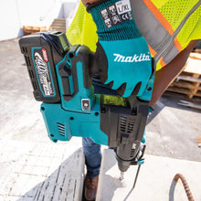 Load image into Gallery viewer, Makita GRH08M1 40V max XGT® Brushless Cordless 1‑3/16" SDS‑PLUS AVT® Rotary Hammer Kit, AFT®, AWS® Capable (4.0Ah)