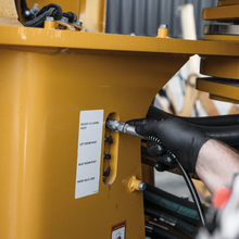 Load image into Gallery viewer, Makita XPG01Z 18V LXT Lithium-Ion Cordless Grease Gun