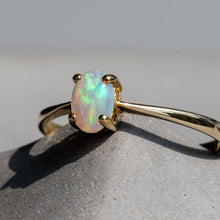 Load image into Gallery viewer, Minimalist Oval Shaped Australian Solid Opal Ring 14K Yellow Gold