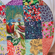 Load image into Gallery viewer, Fabric-Faced Pallet Hearts