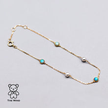 Load image into Gallery viewer, Minimalist Australian Solid Opal &amp; Pearl Bracelet 18k Yellow Gold