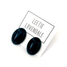 Load image into Gallery viewer, Black Shiny Oval Lucite Stud Earrings