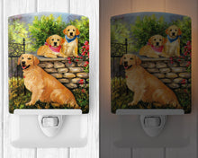 Load image into Gallery viewer, Golden Retriever At the Gate Ceramic Night Light PPP3101CNL