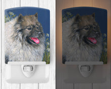 Load image into Gallery viewer, Keeshond Ceramic Night Light PPP3110CNL
