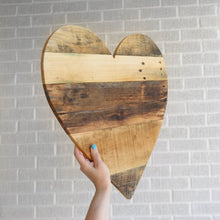 Load image into Gallery viewer, Reclaimed Pallet Wood Hearts