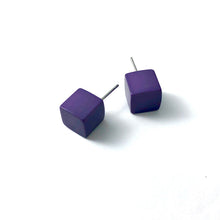 Load image into Gallery viewer, Lavender Purple Midi Cube Stud Earrings