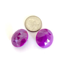 Load image into Gallery viewer, Violet Faceted Retro Button Stud Earrings