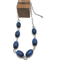 Load image into Gallery viewer, Blue Moonglow Bulb Oval Stations Necklace