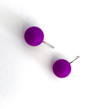 Load image into Gallery viewer, Violet Midi Ball Stud Earrings