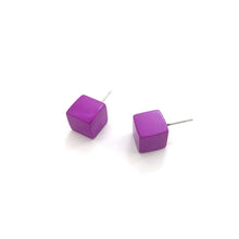 Load image into Gallery viewer, Violet Midi Cube Stud Earrings