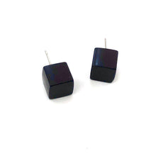 Load image into Gallery viewer, Black Lucite Midi Cube Stud Earrings