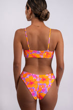 Load image into Gallery viewer, Hibiscus Crete Top
