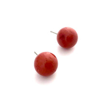 Load image into Gallery viewer, Cranberry Red Speckled Ball Stud Earrings