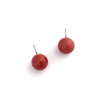 Load image into Gallery viewer, Cranberry Red Speckled Ball Stud Earrings