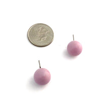 Load image into Gallery viewer, Lilac Ombre' Ball Stud Earrings