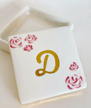 Load image into Gallery viewer, Mom's Trinket Box