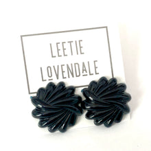 Load image into Gallery viewer, Black Art Deco Carved Retro Button Stud Earrings