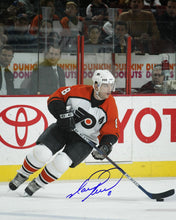 Load image into Gallery viewer, Mark Recchi in Action Philadelphia Flyers Autographed 8" x 10" Hockey Photo