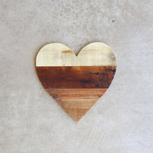 Load image into Gallery viewer, Reclaimed Pallet Wood Hearts