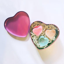Load image into Gallery viewer, Romantic Set of 3 Mini Heart Claws in Heart Shaped Gift Box