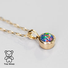 Load image into Gallery viewer, Round Shaped Australian Triplet Opal Necklace 14k Yellow Gold