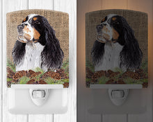 Load image into Gallery viewer, Springer Spaniel Faux Burlap and Pine cones Ceramic Night Light SC9048CNL