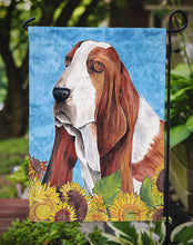 Load image into Gallery viewer, Basset Hound Garden Flag – Decorative Outdoor Yard Flag