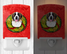 Load image into Gallery viewer, Saint Bernard Christmas Wreath Ceramic Night Light SC9082CNL