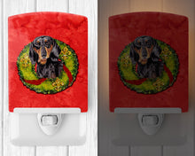Load image into Gallery viewer, Dachshund Christmas Wreath Ceramic Night Light SC9099CNL