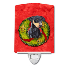Load image into Gallery viewer, Doberman Christmas Wreath Ceramic Night Light SC9106CNL