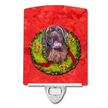 Load image into Gallery viewer, Labrador Christmas Wreath Ceramic Night Light SC9107CNL