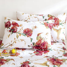 Load image into Gallery viewer, Tache Floral Hummingbirds Burgundy White Vintage Rose Garden Reversible Duvet Cover (SD-7676)