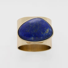 Load image into Gallery viewer, Gilt edge shell napkin rings, lapis lazuli, set of two