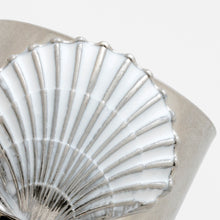 Load image into Gallery viewer, Painted shell napkin rings,  white, set of two