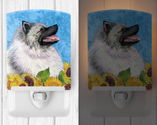 Load image into Gallery viewer, Keeshond in Summer Flowers Ceramic Night Light SS4122CNL