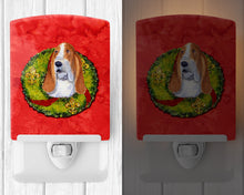 Load image into Gallery viewer, Basset Hound Cristmas Wreath Ceramic Night Light SS4215CNL