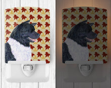 Load image into Gallery viewer, Akita Fall Leaves Portrait Ceramic Night Light SS4335CNL
