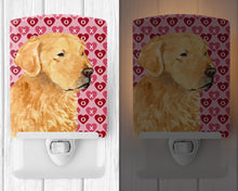 Load image into Gallery viewer, Golden Retriever Hearts Love Valentine's Day Ceramic Night Light SS4476CNL