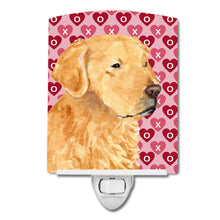 Load image into Gallery viewer, Golden Retriever Hearts Love Valentine's Day Ceramic Night Light SS4476CNL