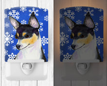 Load image into Gallery viewer, Chihuahua Winter Snowflakes Holiday Ceramic Night Light SS4656CNL