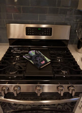 Load image into Gallery viewer, Australian Kelpie Oven Mitt SS8013OVMT