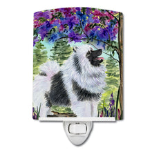 Load image into Gallery viewer, Keeshond Ceramic Night Light SS8063CNL