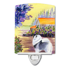 Load image into Gallery viewer, Keeshond Ceramic Night Light SS8452CNL