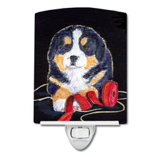 Load image into Gallery viewer, Bernese Mountain Dog Ceramic Night Light SS8569CNL