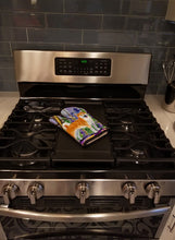 Load image into Gallery viewer, Shiba Inu Oven Mitt SS8629OVMT