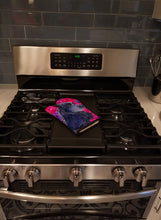 Load image into Gallery viewer, Cocker Spaniel Oven Mitt SS8659OVMT