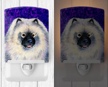 Load image into Gallery viewer, Keeshond Ceramic Night Light SS8691CNL